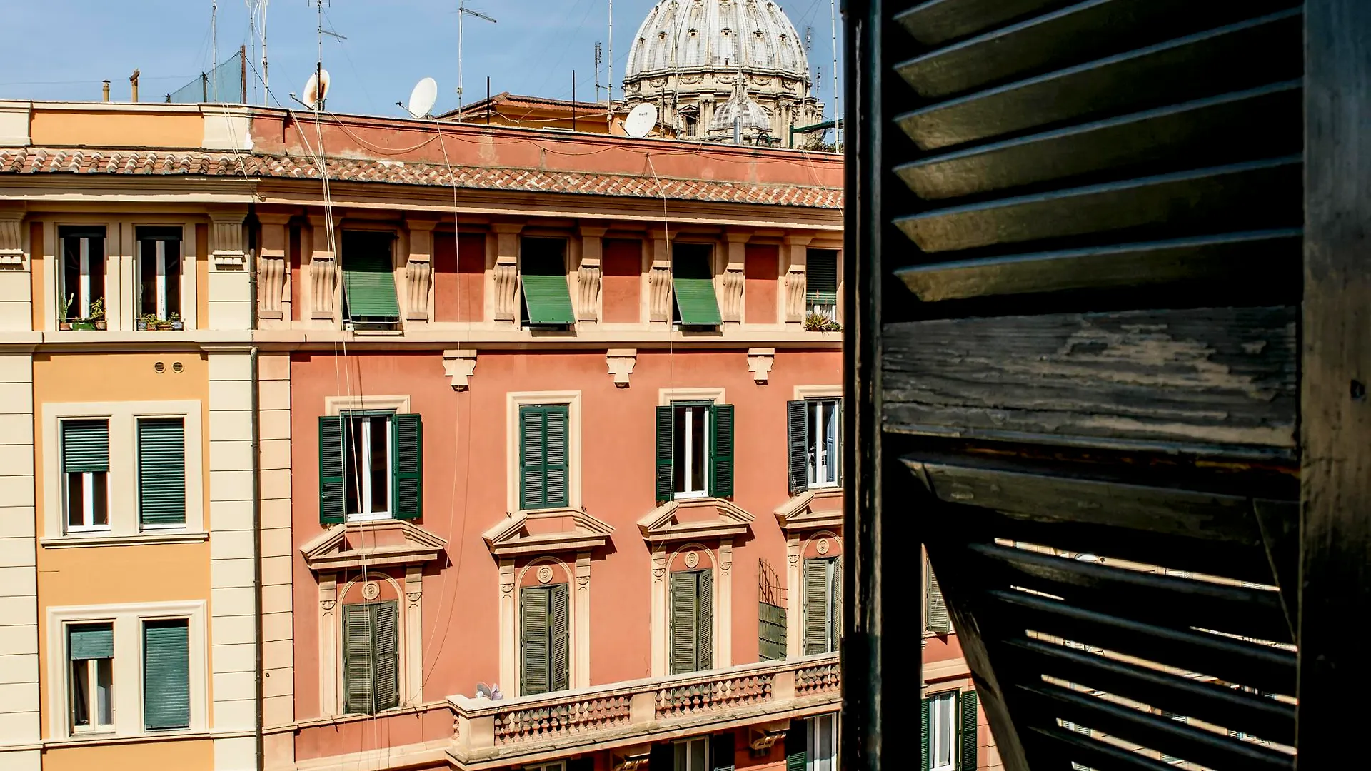 Hotel Emmaus Rome
