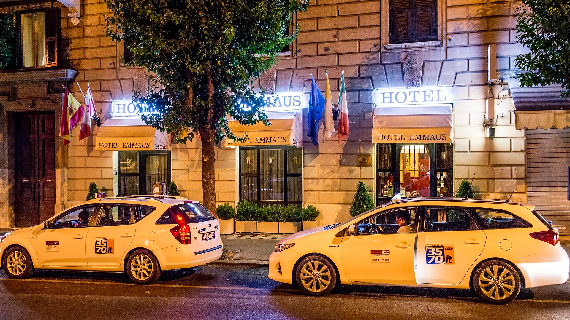 Hotel Emmaus Rome 3*,  Italy