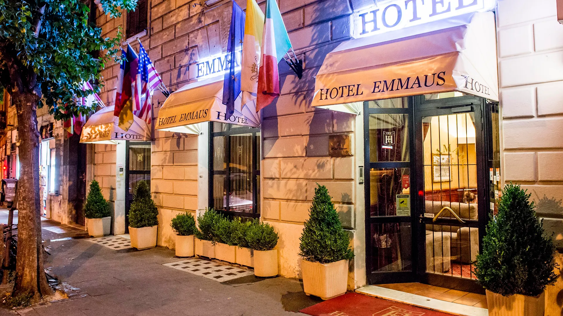 Hotel Emmaus Rome